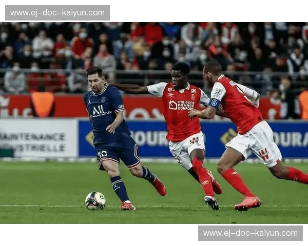 香槟之城的荣耀与巴黎郊外的反叛：特鲁瓦vs圣旺红星，一场法乙灵魂的深度对撞